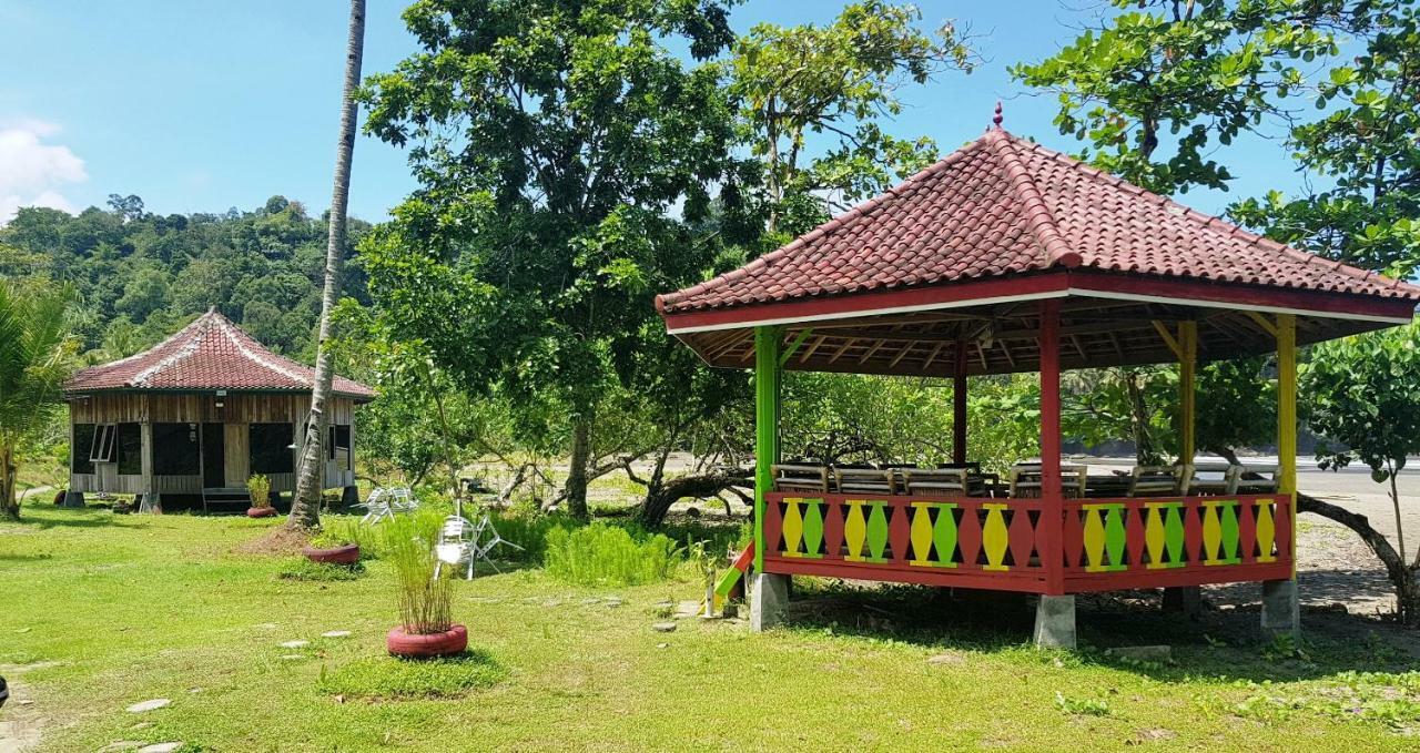 Revive Lampung Krui King Resort Bagian luar foto